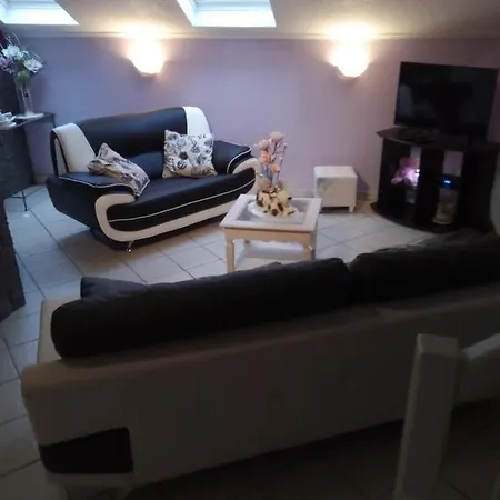 La Belle Endormie - A Apartment Fenetrange