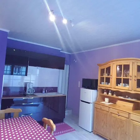 La Belle Endormie - A Apartment *