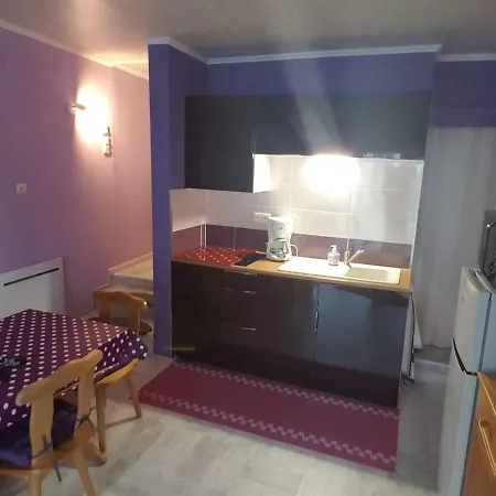 La Belle Endormie - A Apartment *